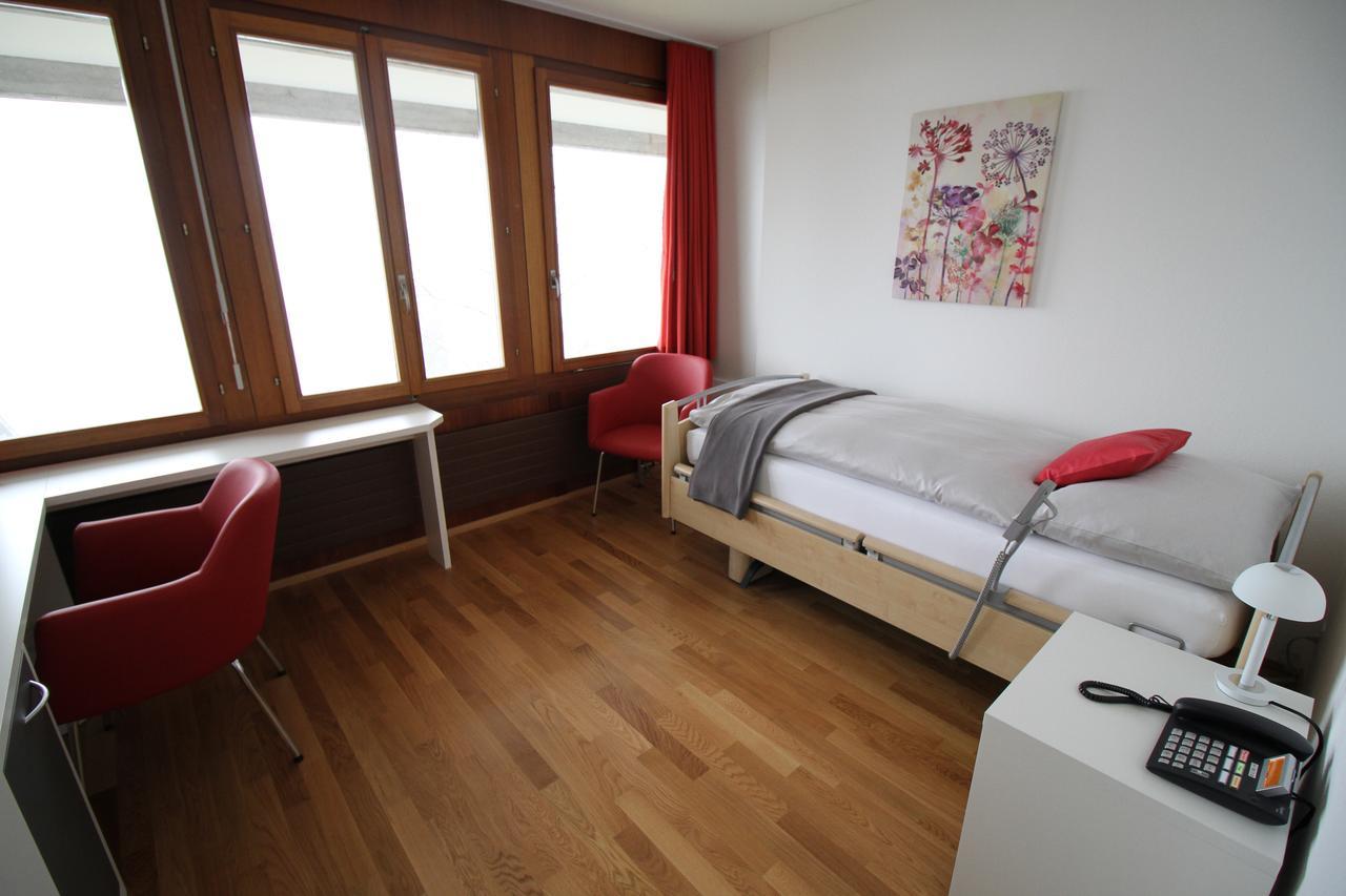 Hotel Kurhaus Am Sarnersee ザルネン エクステリア 写真